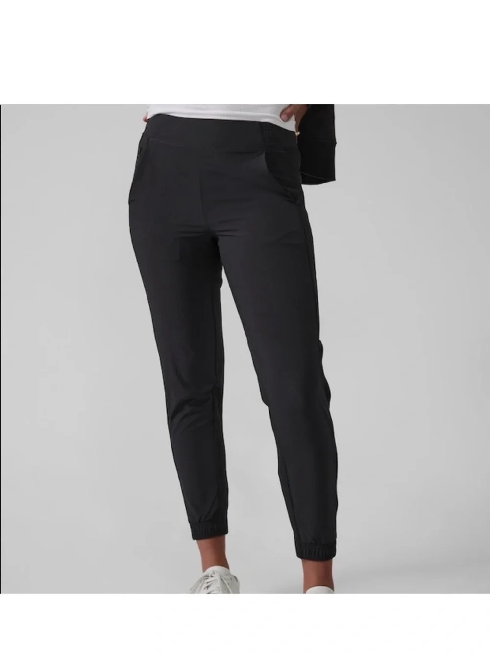 Athleta Brooklyn Jogger Pant Black comfortable lightweight Sz 12